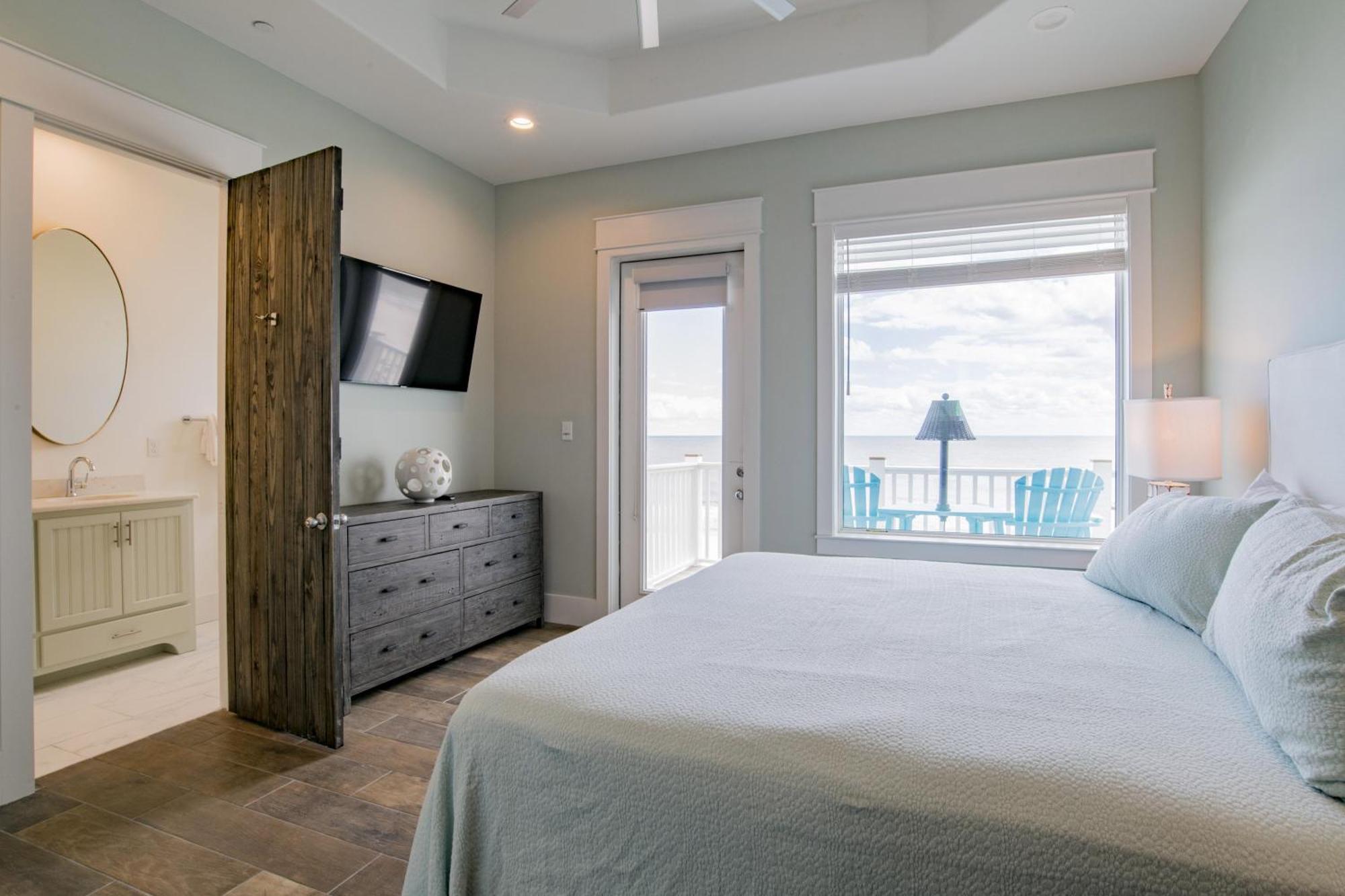 The Pearl Gulf Front W-Prvt Heated Pool, 12 Bdrm -12,5Bath Alvacationrentals Gulf Shores Room photo
